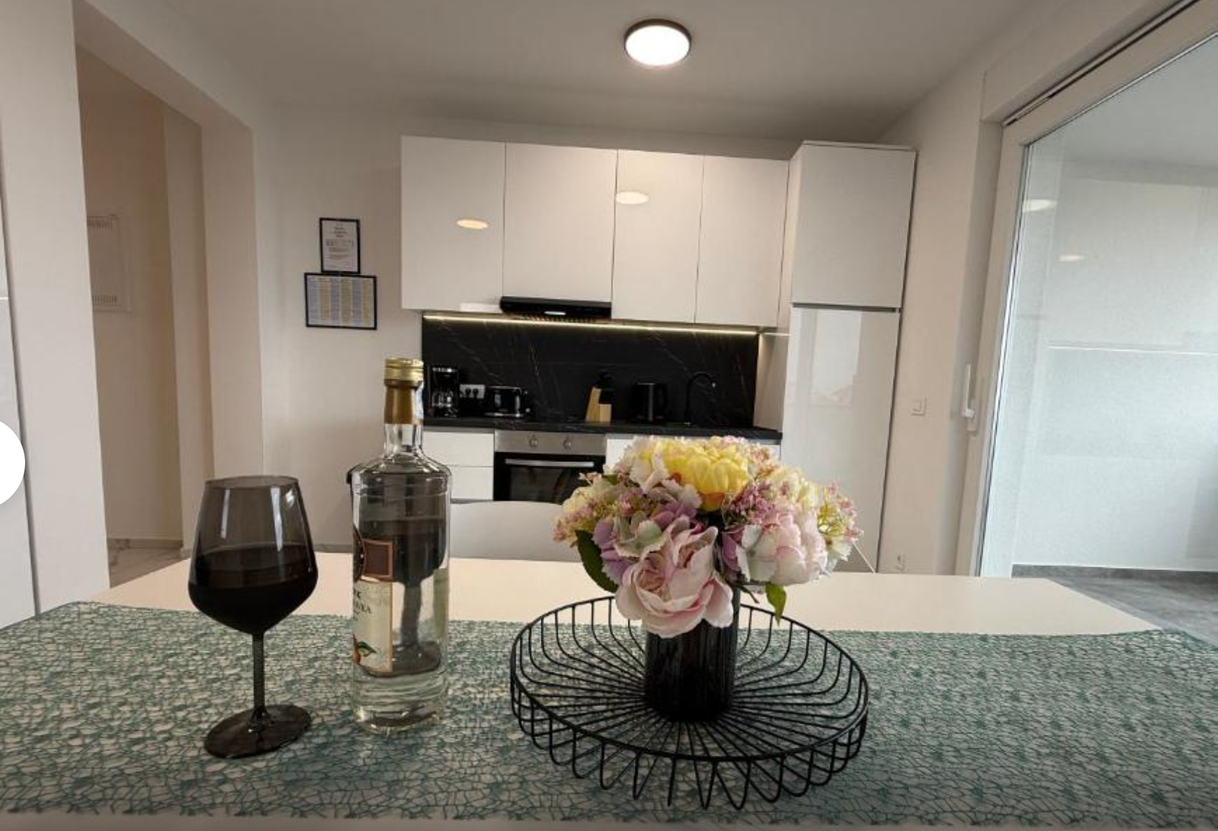 Apartment mit 2 Schlafzimmern und Balkon